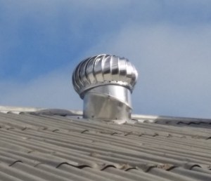 Whirlybird roof ventilator