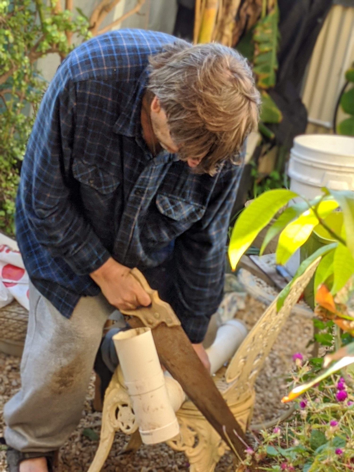 Cutting pipe for the first flush diverter