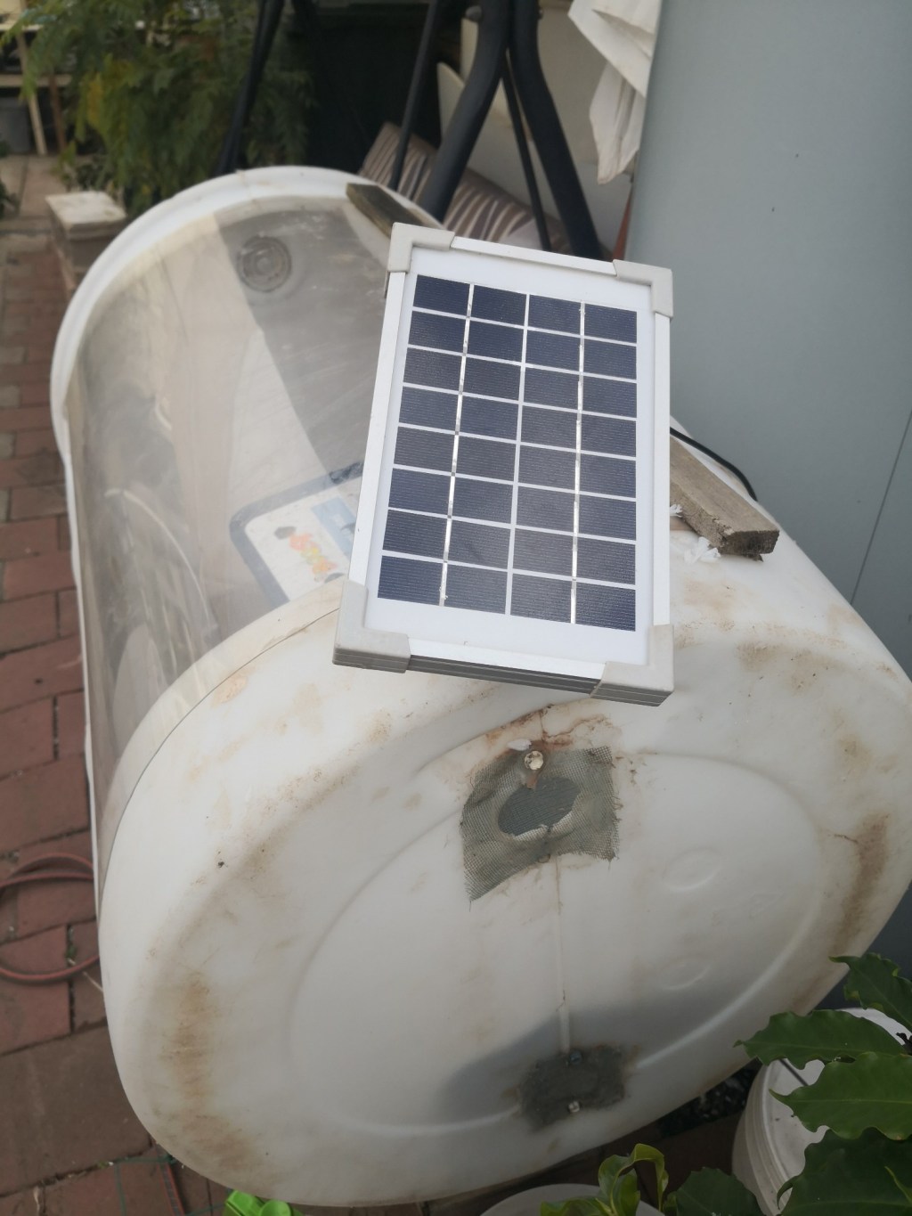 Let there be light (in the chook house) and other solar&nbsp;shenanigans
